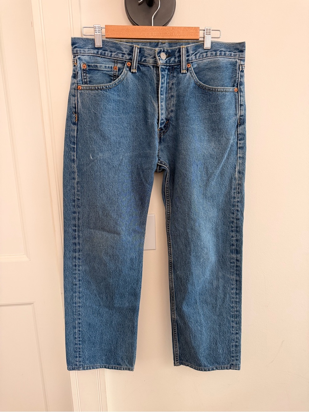 VINTAGE Levi's Classic Blue Straight-Leg Women's Jeans